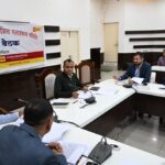*बेरोजगार युवाओं ,किसानों एवं कमजोर वर्ग को प्राथमिकता से ऋण उपलब्ध कराए जाए- जिलाधिकारी मयूर दीक्षित*