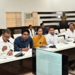 *आगामी कांवड़ मेले के दृष्टिगत लोनिवि एवं राष्ट्रीय राजमार्ग को उनके अधीन जो भी सड़के है उनको प्राथमिकता से गड्ढा मुक्त किया जाए : जिलाधिकारी*