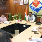 टिहरी झील क्षेत्र को ग्लोबल डेस्टिनेशन के रूप में किया जाए विकसितः मुख्य सचिव बर्द्धन