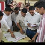 कैबिनेट मंत्री ने मारा नगर पालिका में मारा छापा, गायब मिले कई अधिकारी व कर्मचारी