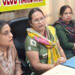 उनके पुत्र की छवि को सोशल मीडिया के माध्यम से भी खराब करने की कोशिश की जा रही : सीता देवी