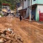 बारिश का कहर, हाईवे बंद, बाजार में घुसा मलबा, पत्थर गिरने का खतरा लगातार बना