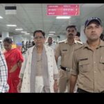 राज्य महिला आयोग अध्यक्ष कुसुम कंडवाल ने एम्स पहुंचकर पीड़िता का जाना हाल