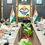नदियों में कूड़ा डालने वालों पर होगी एफआईआर की कार्रवाई