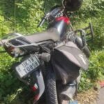 सड़क दुर्घटना में बाइक सवार एक युवक की मौत, एक गंभीर घायल