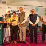 *155 बार रक्तदाता डॉ. अनिल वर्मा ” राष्ट्रीय स्वैच्छिक रक्तदान सम्मान” से विभूषित*