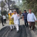 मंत्री कैड़ा ने किया चाफी से पदमपुरी – धारी मोटर मार्ग  पर डामरीकरण कार्य निरक्षण अधिकारियो को दिए गुणवत्ता के साथ शीघ्र कार्य पूर्ण करने के निर्देश