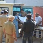 बड़ी बहन की डांट से नाराज छात्रा ने फ्लाईओवर से गिरकर की आत्महत्या